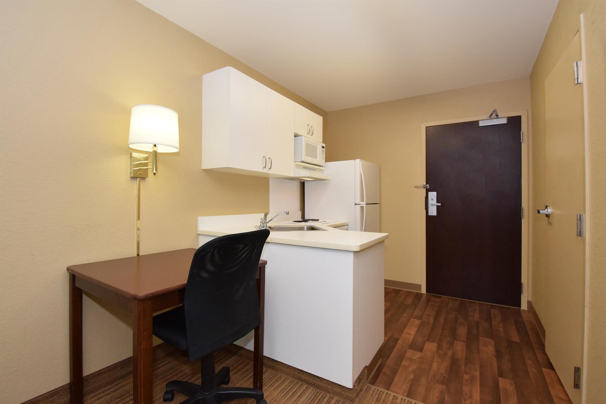 Extended Stay America Select Suites - Orlando - Conven Ctr - Sports Complex Williamsburg Экстерьер фото