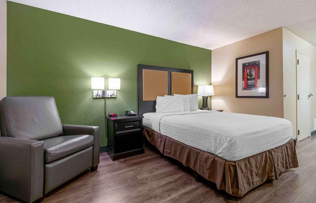 Extended Stay America Select Suites - Orlando - Conven Ctr - Sports Complex Williamsburg Номер фото