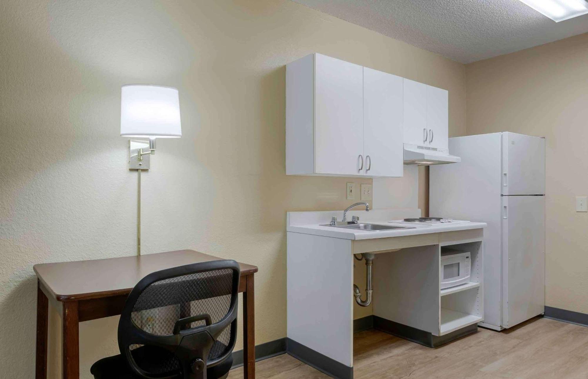 Extended Stay America Select Suites - Orlando - Conven Ctr - Sports Complex Williamsburg Экстерьер фото
